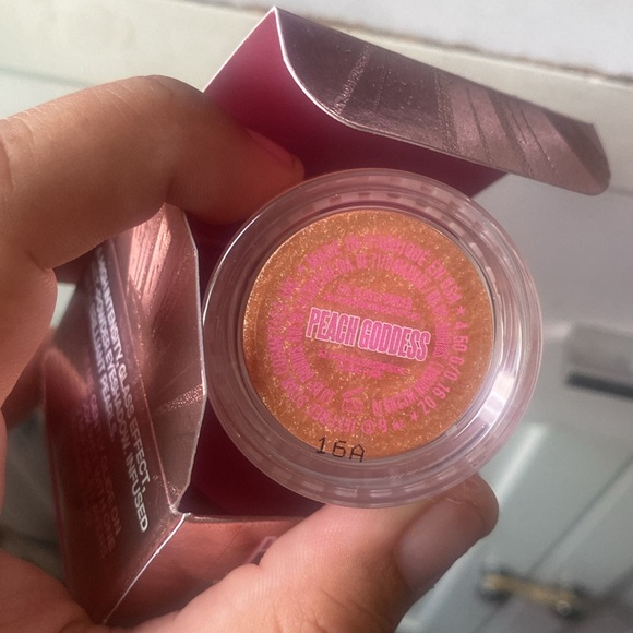 Jeffree Star Eye Gloss Powder Peach Goddess - Picture 10 of 10